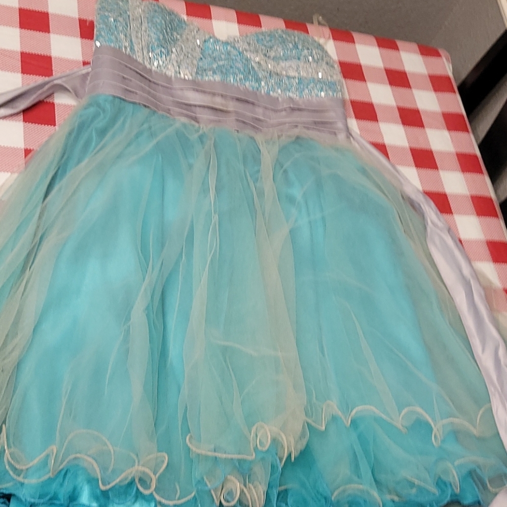 Strapless dress